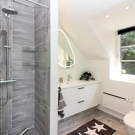 Erra - 250m From The Sea By Interhome *